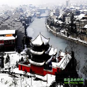 單獨成團P線：（民俗風情之旅）張家界、芙蓉鎮(zhèn)、德夯大峽谷、乾州城、鳳凰五日游