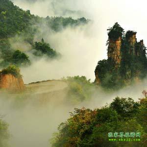 【喜樂拼團(tuán)線路】張家界、寶峰湖、天門山、天子山、猛洞河漂流三晚四日游